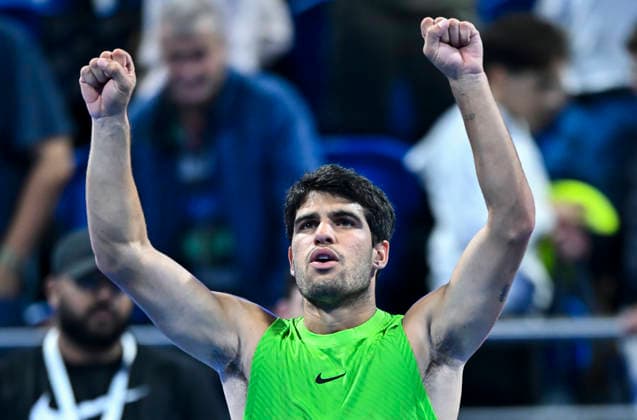 ATP, Tennis Herren QATAR EXXONMOBIL OPEN-ROUND OF 16 Carlos Alcaraz of Spain celebrates after winning against Valentin Royer of France in the Round of 16 at the ATP men s Qatar ExxonMobil Open 2026 tennis tournament at the Khalifa International Tennis Complex in Doha, Qatar, on February 18 2026. DOHA Qatar Copyright: xNOUSHADx