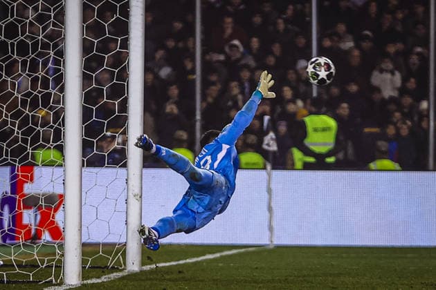 BAKU, AZERBAIJAN - FEBRUARY 18: Mateusz Kochalski of Qarabag in action during the UEFA Champions League knockout phase play-off first leg football match between Qarabag and Newcastle United at the Tofiq Bahramov Republican Stadium in Baku on February 18, 2026. (Photo by Firudin Salimov Sports Press Photo) Copyright: xFirudinxSalimov SportsxPressxPhox Sportspressphoto_SPR94377