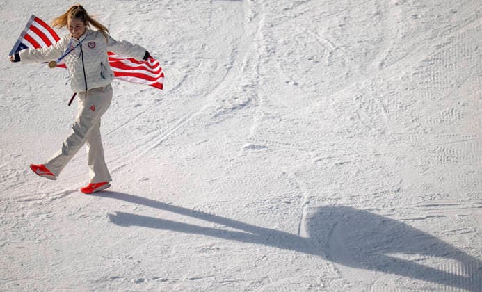 260218 -- CORTINA D AMPEZZO, Feb. 18, 2026 -- Gold medalist Mikaela Shiffrin of the United States attends the awarding ceremony of the alpine skiing women s slalom at the Milan-Cortina 2026 Olympic Winter games, Winterspiele,Spiele, Summer games in Cortina, Italy, Feb. 18, 2026. MICO2026ITALY-CORTINA D AMPEZZO-OLYMPIC WINTER GAMES-ALPINE SKIING-WOMEN S SLALOM FeixMaohua  (MICO2026)ITALY-CORTINA D AMPEZZO-OLYMPIC WINTER GAMES-ALPINE SKIING-WOMEN S SLALOM IMAGO FeixMaohua  imago images 0847986614