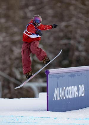 260218 -- LIVIGNO, Feb. 18, 2026 -- Laurie Blouin of Canada competes during the snowboard women s slopestyle final at the Milan-Cortina 2026 Olympic Winter games, Winterspiele,Spiele, Summer games in Livigno, Italy, Feb. 18, 2026. MICO2026ITALY-LIVIGNO-OLYMPIC WINTER GAMES-SNOWBOARD-WOMEN S SNOWBOARD SLOPESTYLE-FINAL XiaxYifang  (MICO2026)ITALY-LIVIGNO-OLYMPIC WINTER GAMES-SNOWBOARD-WOMEN S SNOWBOARD SLOPESTYLE-FINAL IMAGO XiaxYifang  imago images 0847986666