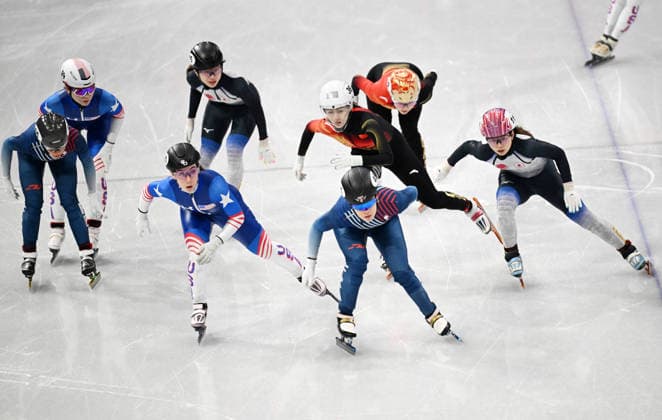 260218 -- MILAN, Feb. 18, 2026 -- Athletes compete during the short track Speed skating, Eisschnelllauf women s 3000m relay final B at the Milan-Cortina 2026 Olympic Winter games, Winterspiele,Spiele, Summer games in Milan, Italy, Feb. 18, 2026. MICO2026ITALY-MILAN-OLYMPIC WINTER GAMES-SHORT TRACK SPEED SKATING-WOMEN S 3000M RELAY-FINALS ChengxMin  (MICO2026)ITALY-MILAN-OLYMPIC WINTER GAMES-SHORT TRACK SPEED SKATING-WOMEN S 3000M RELAY-FINALS IMAGO ChengxMin  imago images 0847989974