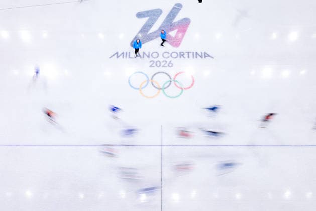 260218 -- MILAN, Feb. 18, 2026 -- Athletes compete during the short track Speed skating, Eisschnelllauf women s 3000m relay final B at the Milan-Cortina 2026 Olympic Winter games, Winterspiele,Spiele, Summer games in Milan, Italy, Feb. 18, 2026. MICO2026ITALY-MILAN-OLYMPIC WINTER GAMES-SHORT TRACK SPEED SKATING-WOMEN S 3000M RELAY-FINALS ChenxYichen  (MICO2026)ITALY-MILAN-OLYMPIC WINTER GAMES-SHORT TRACK SPEED SKATING-WOMEN S 3000M RELAY-FINALS IMAGO ChenxYichen  imago images 0847989981