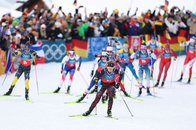 (260219) -- ANTERSELVA, Feb. 19, 2026 -- Julia Tannheimer (front) of Germany competes during the biathlon women s 4x6km relay at the 2026 Milan-Cortina Winter Olympics in Anterselva, Italy, Feb. 18, 2026. ) (MICO2026)ITALY-ANTERSELVA-OLYMPIC Winter games, Winterspiele,Spiele, Summer games BIATHLON-WOMEN S 4x6KM RELAY ZhangxTao 