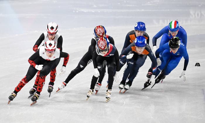 (260219) -- MILAN, Feb. 19, 2026 -- Athletes compete during the short track Speed skating, Eisschnelllauf women s 3000m relay final A at the Milan-Cortina 2026 Olympic Winter games, Winterspiele,Spiele, Summer games in Milan, Italy, Feb. 18, 2026. ) (MICO2026)ITALY-MILAN-OLYMPIC WINTER GAMES-SHORT TRACK SPEED SKATING-WOMEN S 3000M RELAY-FINALS ChengxMin 