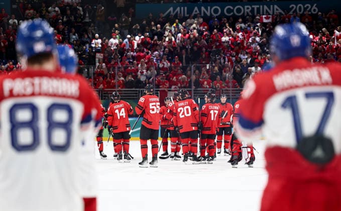 (260219) -- MILAN, Feb. 19, 2026 -- Players of Canada celebrate after winning the Ice hockey, Eishockey men s play-offs quarterfinals match between Canada and the Czech Republic at the Milan-Cortina 2026 Olympic Winter games, Winterspiele,Spiele, Summer games in Milan, Italy, Feb. 18, 2026. ) (MICO2026)ITALY-MILAN-OLYMPIC WINTER GAMES-ICE HOCKEY-MEN-PLAY-OFFS QUARTERFINALS-CAN VS CZE WangxKaiyan 