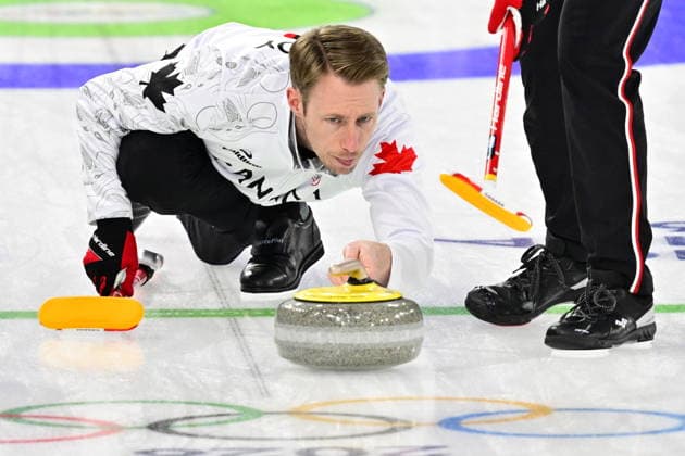 CORTINA, ITALIEN 20260219 Kanadas Marc Kennedy under herrarnas gruppspelsmatch, omgang 12, mellan Kanada och Norge i OS-curlingen i Cortina. *** Bilden ingar i SPORTPAKET. För övriga BETALBILD *** CORTINA ITALIEN x10030x *** CORTINA, ITALY 20260219 Canadas Marc Kennedy during the mens group stage match, round 12, between Canada and Norway in the Olympic curling in Cortina Picture in SPORT PACKAGE For others PAY PICTURE CORTINA ITALY x10030x  Copyright: xJonasxEkströmer TTx OS 2026 CURLING HERRAR KANADA-NORGE
