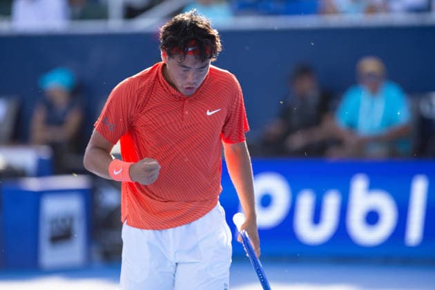2026 Delray Beach Open - Day 3 - Coleman Wong (Hong Kong) Vs Brandon Nakashima (USA) Coleman Wong of Hong Kong pumps his fist against Brandon Nakashima of the USA during their match on Day 3 of the Delray Beach Open at the Delray Tennis Center in Delray Beach, Florida, on February 18, 2026. Delray Beach FL United States  Copyright: xMauricioxPaizx originalFilename:paiz-2026delr260218_npLgm.jpg