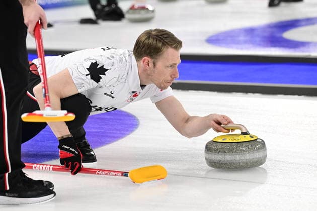 CORTINA, ITALY 20260219 Canada s Marc Kennedy during the men s group stage match, round 12, between Canada and Norway in the Olympic curling in Cortina. *** The image is included in the SPORTS PACKAGE. For others PAYMENT IMAGE *** CORTINA ITALY x10030x *** CORTINA, ITALY 20260219 Canada s Marc Kennedy during the men s group stage match, round 12, between Canada and Norway in the Olympic curling in Cortina The image is included in the SPORTS PACKAGE For others PAYMENT IMAGE CORTINA ITALY x10030x  Copyright: xJonasxEkströmer TTx 2026 OLYMPICS MEN S CURLING CANADA-NORWAY