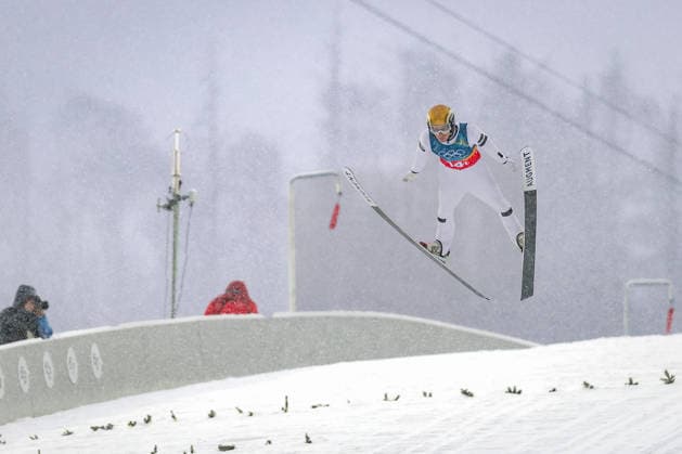OLYMPICS - Winter Olympic Games, Olympische Spiele, Olympia, OS Milano Cortina 2026 PREDAZZO,ITALY,19.FEB.26 - OLYMPICS, NORDIC SKIING, NORDIC COMBINED, Ski jumping, Skispringen, Ski, nordisch - Winter Olympic Games Milano Cortina 2026, team sprint, large hill. Image shows Stefan Rettenegger (AUT).  GEPAxpictures xMatthiasxTrinkl