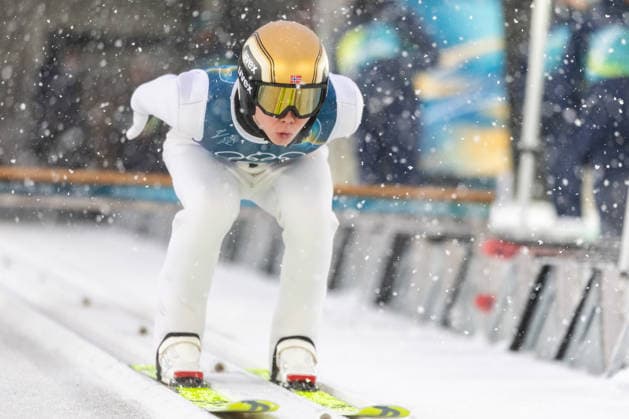 (260219) -- PREDAZZO, Feb. 19, 2026 -- Jens Luraas Oftebro of Norway competes during the Ski jumping, Skispringen, Ski, nordisch trial round of the nordic combined team sprint at the 2026 Milan-Cortina Winter Olympics in Predazzo, Italy, Feb. 19, 2026. ) (MICO2026)ITALY-PREDAZZO-OLYMPIC Winter games, Winterspiele,Spiele, Summer games NORDIC COMBINED-TEAM SPRINT HuangxWei 