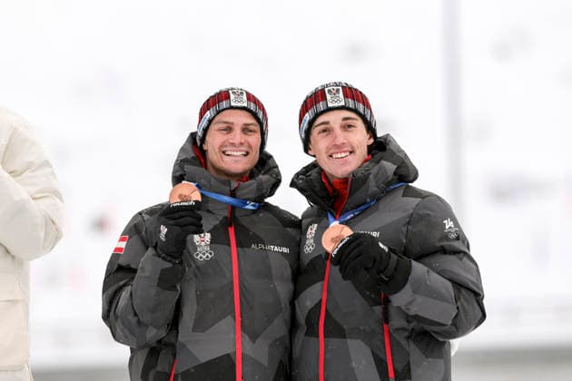 OLYMPICS - Winter Olympic Games, Olympische Spiele, Olympia, OS Milano Cortina 2026 TESERO,ITALY,19.FEB.26 - OLYMPICS, NORDIC SKIING, NORDIC COMBINED - Winter Olympic Games Milano Cortina 2026, team sprint, medal ceremony. Image shows .  GEPAxpictures xMatthiasxTrinkl