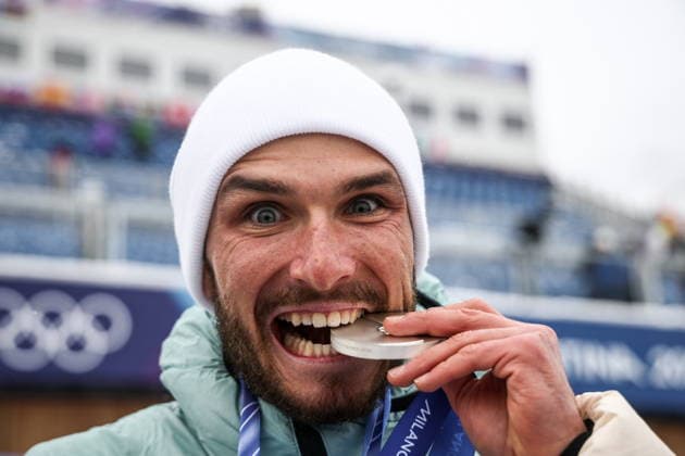 ITALY, LOMBARDY - FEBRUARY 19, 2026: Silver medalist Nikita Filippov of Russia poses during a victory ceremony for the men s ski mountaineering sprint heats during the 2026 Winter Olympic Games, Olympische Spiele, Olympia, OS on the Stelvio slope of the Bormio Ski Resort in Bormio, Province of Sondrio 2026 Winter Olympics: Ski Mountaineering  - ZUMAt113 20260219_zaa_t113_310 Copyright: xMikhailxTereshchenkox
