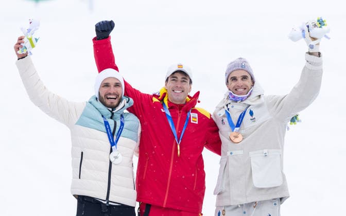 OLYMPICS - Winter Olympic Games, Olympische Spiele, Olympia, OS Milano Cortina 2026 BORMIO,ITALY,19.FEB.26 - OLYMPICS, SKI MOUNTAINEERING - Winter Olympic Games Milano Cortina 2026, sprint race, medal ceremony. Image shows Nikita Filippov (AIN), Oriol Cardona Coll (ESP) and Thibault Anselmet (FRA). Keywords: medals.  GEPAxpictures xHaraldxSteiner