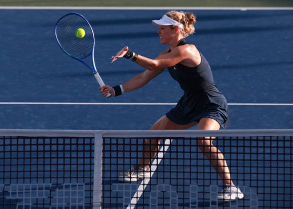 Laura Siegemund (GER), Vera Zvonareva, Damen Doppel, Ladies Doubles Dubai Duty Free Tennis Championships, Dubai, U.A.E., Copyright: xJuergenxHasenkopfx
