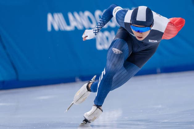 2026-02-19 - Milano Cortina 2026 Winter Olympics Speed skating, Eisschnelllauf 1500m Men MILAN, ITALY - FEBRUARY 19: Jae-Won Chung of Republic of Korea during the Speed Skating 1500m Men on day 15 of the Milano Cortina 2026 Winter Olympics at the Milano Speed Skating Arena on February 19, 2026 in Milan, Italy Milan Milano Speed Skating Arena Italy Content not available for redistribution in The Netherlands directly or indirectly through any third parties. Copyright: xAndrexWeeningx