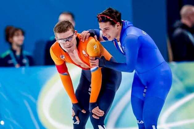 Joep Wennemars of the Netherlands and Daniele Di Stefano of Italy looks on after Men s 1500m, Milano Cortina 2026 Winter Olympics: Day 13, Speed skating, Eisschnelllauf - Milano Cortina 2026 Winter Olympics: Day 13, Milano Speed Skating Stadium, February 19, 2026, Milan, Italy.