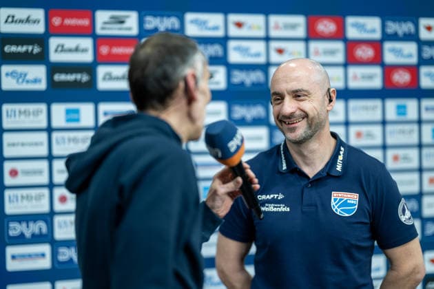 Stefgan Koch (DYN) Interview mit Milenko Bogicevic (Syntainics MBC, Head-Coach), GER, MHP Riesen vs. Syntainics MBC Weissenfels, Basketball Bundesliga, easycredit BBL, 21. Spieltag, Spielzeit 2025 2026, 19.02.2026, GER, MHP Riesen vs. Syntainics MBC Weissenfels, Basketball Bundesliga, easycredit BBL, 21. Spieltag, Spielzeit 2025 2026, 19.02.2026 Ludwigsburg Copyright: xEibner-Pressefoto SaschaxWaltherx EP_EER