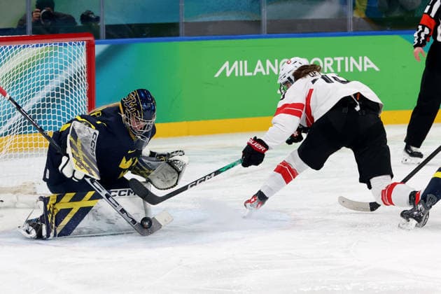February 19, 2026, Milan, Lombardy, Italy: Ebba Svensson Traff 1 of Team Sweden blocks shot by Ivana Wey 13 of Team Switzerland in the women s Ice hockey, Eishockey bronze medal game during the Milano Cortina 2026 Olympic Winter games, Winterspiele,Spiele, Summer games at Milano Santagiulia Ice Hockey Arena. Olympics 2026: Milano Cortina: Ice Hockey-Women Finals - Bronze Medal Game-SWE V SUI  - ZUMAm117 20260219_oly_m117_013 Copyright: xDavidxMcIntyrex