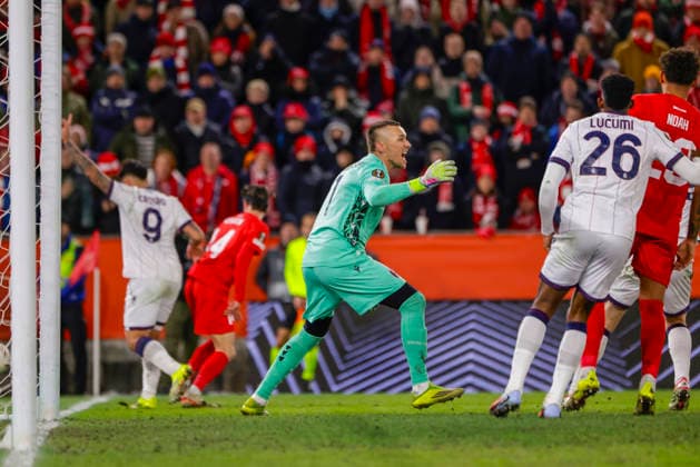 UEFA Europa League SK Brann Bologna Bergen 20260219 Bologna s goalkeeper Lukasz Skorupski in the UEFA Europa League match between SK Brann and Bologna at Brann Stadium Photo Paul S Amundsen NTB Bergen Norway EDITORIAL USE ONLY RESTRICTED USE FOR BETTING COMPANIES  Copyright: xPaulxS.xAmundsenx xNTBx