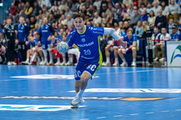 Daikin Handball Bundesliga, VfL Gummersbach - THSV Eisenach, 19.02.2026 Ludvig Hallbäck (VfL Gummersbach, 20), ; Daikin Handball Bundesliga, VfL Gummersbach - THSV Eisenach, 19.02.2026 Copyright: xBEAUTIFULxSPORTS Erlhofx