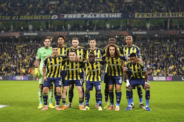 Fenerbahce v Nottingham Forest - UEFA Europa League ISTANBUL, TURKIYE - FEBRUARY 19: Players of Fenerbahce pose for a photo ahead of the first leg of the UEFA Europa League round of 16 play-off between Fenerbahce and Nottingham Forest at Chobani Stadium on February 19, 2026, in Istanbul, Turkiye. Agit Erdi Ulukaya Anadolu Istanbul Turkey. Editorial use only. Please get in touch for any other usage.  Copyright: x2026xAnadoluxAgitxErdixUlukayax