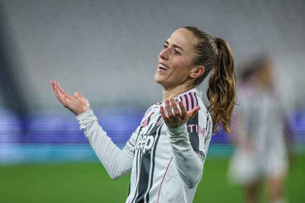 ITA, Wolfsburg, Juventus Turin vs VfL Wolfsburg, Women s Champions League, Fussball, UEFA, Spielzeit 2025 2026, Allianz Stadium, Playoffs, Rückspiel im Bild: Lia Wälti (Juventus Turin Frauen 13), Emotionen DFB DFL REGULATIONS PROHIBIT ANY USE OF PHOTOGRAPHS AS IMAGE SEQUENCES AND OR QUASI-VIDEO, 19.02.2026 Copyright: HMBxMedia HendrikxHamelau