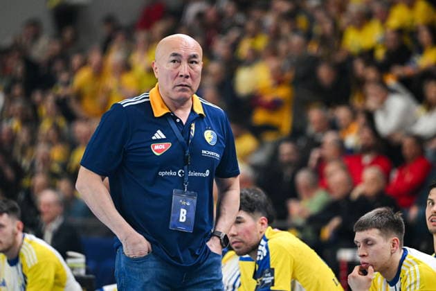 KIELCE 19.02.2026 MECZ 11. KOLEJKA LIGA MISTRZOW PILKA RECZNA MEZCZYZN SEZON 2025 2026 INDUSTRIA KIELCE - ONE VESZPREM HC --- MENS HALDBALL EHF CHAMPIONS LEAGUE SEASON 2025 2026 MATCH: INDUSTRIA KIELCE - ONE VESZPREM HC TALANT DUJSHEBAEV FOT. MICHAL TRZPIS 400MM.PL NEWSPIX.PL --- newspix.pl 