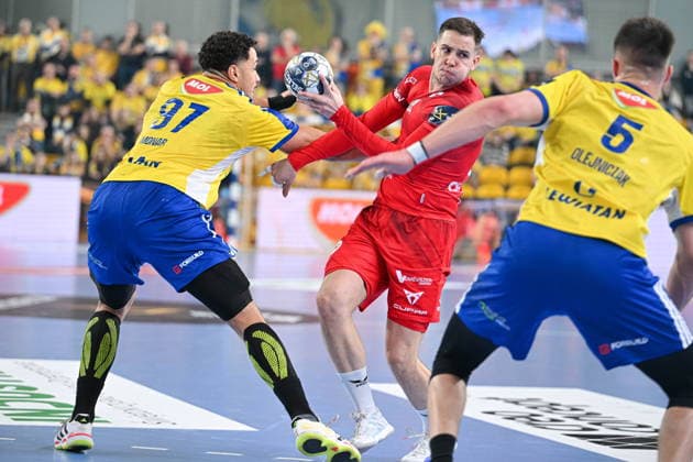 KIELCE 19.02.2026 MECZ 11. KOLEJKA LIGA MISTRZOW PILKA RECZNA MEZCZYZN SEZON 2025 2026 INDUSTRIA KIELCE - ONE VESZPREM HC --- MENS HALDBALL EHF CHAMPIONS LEAGUE SEASON 2025 2026 MATCH: INDUSTRIA KIELCE - ONE VESZPREM HC STEFAN DODIC FOT. MICHAL TRZPIS 400MM.PL NEWSPIX.PL --- newspix.pl 