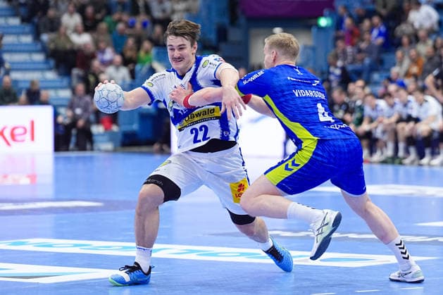 19.02.2026, xydrx, Handball, 1.HBL, VfL Gummersbach - ThSV Eisenach, Schwalbe-Arena: Felix Aellen (ThSV Eisenach 22) im Zweikampf gegen Ellidi Vidarsson (VfL Gummersbach 4) Photo: xYannisxDreimannxPressefotoKochx Nordrhein-Westfahlen Deutschland