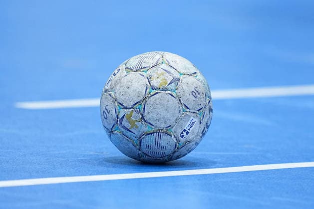 19.02.2026, xydrx, Handball, 1.HBL, VfL Gummersbach - ThSV Eisenach, Schwalbe-Arena: Spielball Photo: xYannisxDreimannxPressefotoKochx Nordrhein-Westfahlen Deutschland
