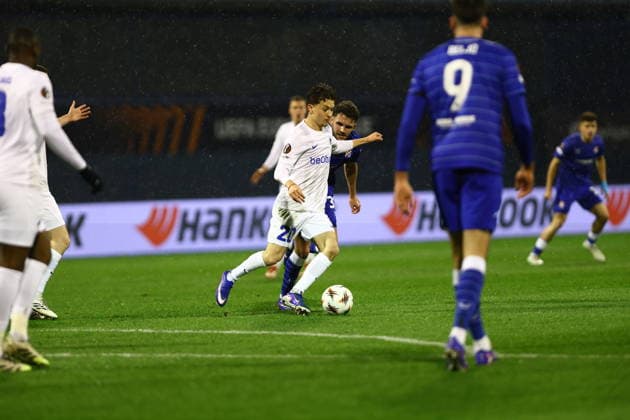 Zagreb, Croatia, 19.2.2026. UEFA Europa League - KO play-oï¬Äs 1st leg - Dinamo VS Genk at Maksimir Stadium, Zagreb. Konstantinos KARETSAS (20) 
