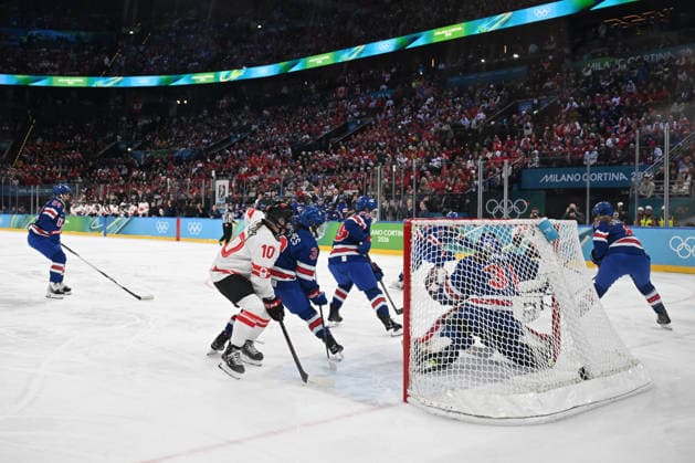 Attack action of Canada (CAN) during Women s Ice hockey, Eishockey - Gold Medal - USA vs Canada, Olympic Winter games, Winterspiele,Spiele, Summer games Milano-Cortina 2026 in Milano, Italy, February 19 2026  Copyright: xFilippoxTomasi IPAxSportx xipa-agency.netx xx IPA_71743511 IPA_Agency_IPA71743511