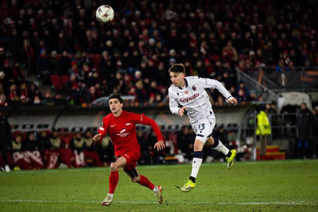260219 Juan Miranda of Bologna during the UEFA Europa League football match between Brann and Bologna on February 19, 2026 in Bergen. Photo: Marius Simensen BILDBYRAN COP 238 MM0056 bbeng bologna brann football fotball fotboll soccer uefa europa league Copyright: MARIUSxSIMENSEN BB260219ZX077