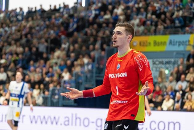 Szene mit Dominik Kuzmanovi? (1; VfL Gummersbach) in der Partie zwischen VfL Gummersbach und ThSV Eisenach am 22. Spieltag in der DAIKIN HBL. Szene mit Dominik Kuzmanovi? (1; VfL Gummersbach)