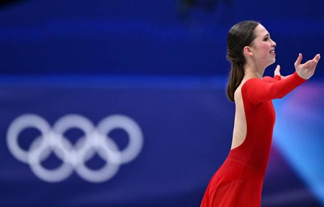 Belgian figure skater Nina Pinzarrone reacts during the free program of the Women s Figure skating, Eiskunstlauf competition at the Milano Cortina 2026 Olympic Winter games, Winterspiele,Spiele, Summer games on Thursday 19 February 2026 in Milan, Italy. The XXV Winter Olympics take place from 6 to 22 February 2026 in Italy. JASPERxJACOBS  x164253610x