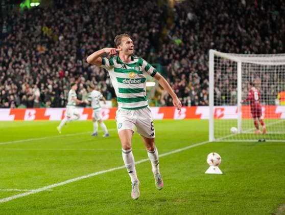 Benjamin Nygren of Celtic celebrates scoring to tie the game 1-1. Celtic v Stuttgart, UEFA Europa League, Knockout Round Play Offs, First Leg, Football, Celtic Park, Glasgow, Scotland, UK - 19 Feb 2026Glasgow Celtic Park Scotland United Kingdom EDITORIAL USE ONLY No use with unauthorised audio, video, data, fixture lists, club league logos or live services. Online in-match use limited to 120 images, no video emulation. No use in betting, games or single club league player publications. Copyright: xStuartxWallace Shutterstockx 16674319ah