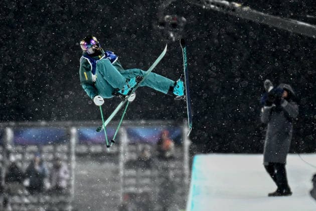 2026 WINTER Olympic Games, Olympische Spiele, Olympia, OS Indra Brown of Australia during her second run in the Women™s Freeski Halfpipe qualifier at Livigno Snow Park, on day 13 of the 2026 Milano Cortina Winter Olympic Games in Italy, Wednesday, February 18, 2026. ( NO ARCHIVING LIVIGNO SONDRIO ITALY  Copyright: xDANxHIMBRECHTSx 20260220117544409935