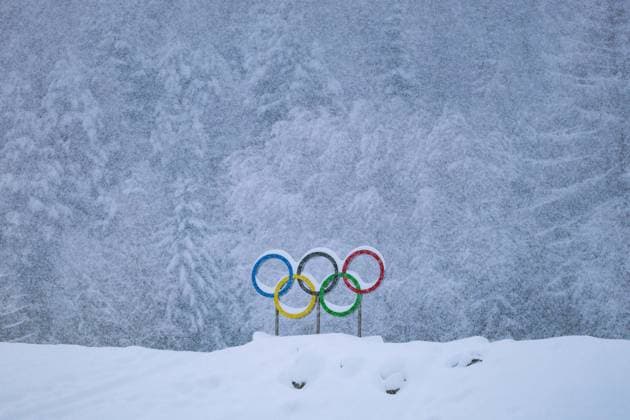 Olympische Winterspiele Milano Cortina 2026 Nordische Kombination Teamsprint am 19.02.2026 im Tesero Cross-Country Skiing Stadium in Cortina d™Ampezzo Symbolbild Symbolfoto Olympia Ringe *** Olympic Winter Games Milano Cortina 2026 Nordic Combined Team Sprint on 19 02 2026 at the Tesero Cross Country Skiing Stadium in Cortina d™Ampezzo Symbol image Symbol photo Olympic rings xMSx