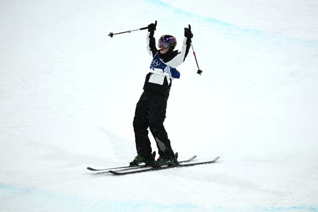 2026 WINTER Olympic Games, Olympische Spiele, Olympia, OS Mischa Thomas of New Zealand reacts following her second run in the Women™s Freeski Halfpipe qualifier at Livigno Snow Park, on day 13 of the 2026 Milano Cortina Winter Olympic Games in Italy, Wednesday, February 18, 2026. ( NO ARCHIVING LIVIGNO SONDRIO ITALY  Copyright: xDANxHIMBRECHTSx 20260220162148735960