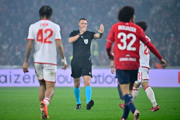 FOOTBALL : Lille vs Etoile Rouge Belgrade - Europa League - Lille - 19 02 2026 Sven Jablonski ( referee ) during the UEFA Europa League match between Lille OSC and Red Star Belgrade at Stade Pierre Mauroy on February 19, 2026 in Lille, France. ( Photo by Federico Pestellini PsnewZ ) - LilleFrance  Copyright: xFedericoxPestellinix