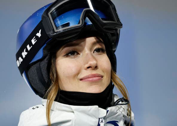 (260219) -- LIVIGNO, Feb. 19, 2026 -- Gu Ailing of China reacts during the qualification of freestyle skiing women s freeski halfpipe at the Milan-Cortina 2026 Olympic Winter games, Winterspiele,Spiele, Summer games in Livigno, Italy, Feb. 19, 2026. ) (MICO2026)ITALY-LIVIGNO-OLYMPIC WINTER GAMES-FREESTYLE SKIING-WOMEN S FREESKI HALFPIPE-QUALIFICATION WangxPeng 