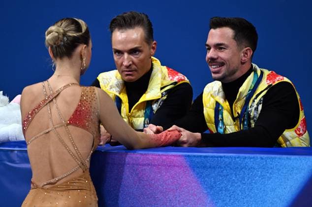 Belgian figure skater Loena Hendrickx, choreographer Adam Solya and Belgian figure skater coach Jorik Hendrickx react after the free program of the Women s Figure skating, Eiskunstlauf competition at the Milano Cortina 2026 Olympic Winter games, Winterspiele,Spiele, Summer games on Thursday 19 February 2026 in Milan, Italy. The XXV Winter Olympics take place from 6 to 22 February 2026 in Italy. JASPERxJACOBS  x164259461x