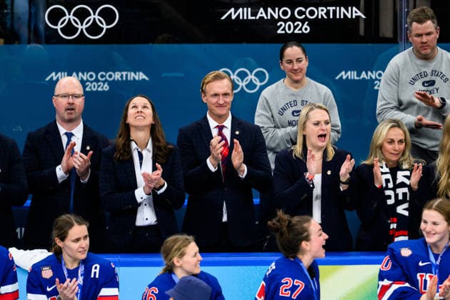 260219 Head coach John Wroblewski of USA at the medal ceremony after the women s Ice hockey, Eishockey final game between USA and Canada during day 13 of the 2026 Winter Olympics on February 19, 2026 in Milan. Photo: Carl Sandin BILDBYRAN kod CS EW0643 ishockey ice hockey Olympic Games, Olympische Spiele, Olympia, OS olympics winter olympics os ol olympiska spel vinter-os olympiske leker milano cortina 2026 milan cortina 2026 milano cortina 2026 olympic games milano cortina 2026 winter olympic games milano cortina-os milano cortina-ol vinter-ol 13 bbeng dam usa kanada canada final *** 260219 Head coach John Wroblewski of USA at the medal ceremony after the women s ice hockey final game between USA and Canada during day 13 of the 2026 Winter Olympics on February 19, 2026 in Milan Photo Carl Sandin BILDBYRAN code CS EW0643 ice hockey ice hockey olympic games olympics winter olympics os ol olympic games winter os olympic games milano cortina 2026 milan cortina 2026 milano cortina 2026 olympic games milano cortina 2026 winter olympic games milano cortina os milano cortina ol winter ol 13 bbeng dam usa kanada canada final  Copyright: CARLxSANDIN BB260219CS145