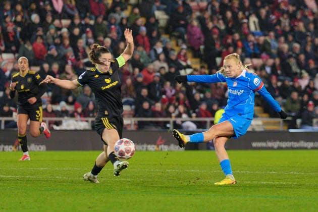 Manchester United, ManU Women v AtlÃ tico de Madrid Femenino, Leigh, UK - 19 {iptcmonthname3} 2026 Synne Jensen of Athetico Madrid Femenino shoots at the Manchester United Women goal during the UEFA Women s Champions League, Knockout Round Play-Off Second Leg match between Manchester United Women and AtlÃ tico de Madrid Femenino at Leigh Sports Village, Leigh on 19 February 2026 ( Leigh Leigh Sports Village Greater Manchester England Copyright: xStevexFlynn PPAUKx PPA-249574