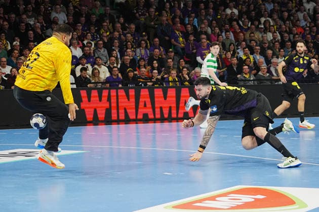 February 19, 2026, Nantes, Bretagne, France: 11 Nicolas Tournat of HBC Nantes during the EHF Champions League, Group Phase, handball match between HBC Nantes and Sporting CP on 19 February 2026 at H Arena in Nantes, France - Photo Nantes France - ZUMAl193 20260219_zsp_l193_069 Copyright: xLaurentxLairysx