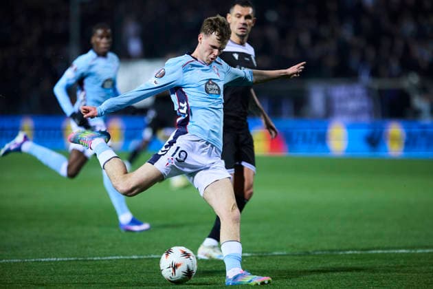 RC Celta de Vigo v Paok FC - UEFA Europa League THESSALONIKI, GREECE SPAIN - FEBRUARY 19: Williot Swedberg of Celta de Vigo in action during the UEFA Europa League 2025 26 KO Playoff match between Paok FC and RC Celta de Vigo at Toumba Stadium on February 19, 2026 in Thessaloniki, Greece. Thessaloniki Toumba Stadium Greece Copyright: xDiegoxSimonx