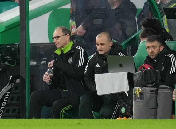 Celtic interim manager Martin O Neill & Celtic interim assistant manager Shaun Maloney in the dugout. Celtic v Stuttgart, UEFA Europa League, Knockout Round Play Offs, First Leg, Football, Celtic Park, Glasgow, Scotland, UK - 19 Feb 2026Glasgow Celtic Park Scotland United Kingdom EDITORIAL USE ONLY No use with unauthorised audio, video, data, fixture lists, club league logos or live services. Online in-match use limited to 120 images, no video emulation. No use in betting, games or single club league player publications. Copyright: xStuartxWallace Shutterstockx 16674319cj