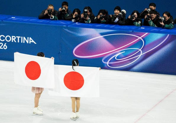 Figure skating, Eiskunstlauf - Milano Cortina 2026 Winter Olympics: Day 13 Kaori Sakamoto, Ami Nakai during Milano Cortina 2026 Winter Olympics Figure Skating Women™s Free Skating at Milano Ice Skating Arena in Milan on February 19, 2026 Milan Italy  Copyright: xFotoxOlimpikx originalFilename:jastrzebowski-figuresk260219_np1RK.jpg