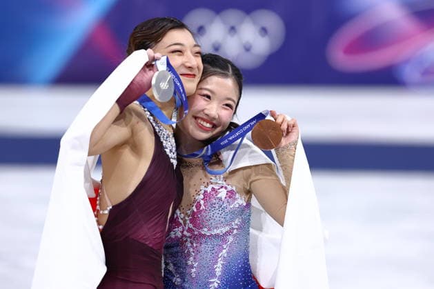 (L-R) Kaori Sakamoto, Ami Nakai (JPN), FEBRUARY 19, 2026 - Figure skating, Eiskunstlauf : Women s Medal Ceremony during the Milano Cortina 2026 Olympic Winter games, Winterspiele,Spiele, Summer games at Milano Ice Skating Arena in Milan, Italy. Noxthirdxpartyxsales  aflo_320566465