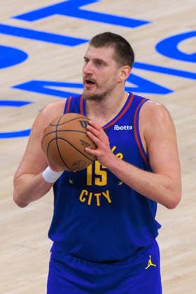 February 19, 2026, Inglewood, California, USA: Nikola Jokic 15 of the Denver Nuggets puts up a free throw during a NBA, Basketball Herren, USA regular season game against the Los Angeles Clippers on Thursday February 19, 2026 at Intuit Dome Arena in Inglewood, California. JAVIER ROJAS PI Clippers Vs. Nuggets  - ZUMAp124 20260219_zaa_p124_022 Copyright: xJavierxRojasx